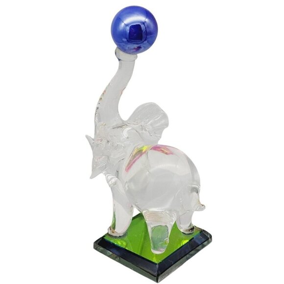 Glass Circus Elephant Figurine Balancing Blue Ball On An Iridescent Square Base - Picture 5 of 9